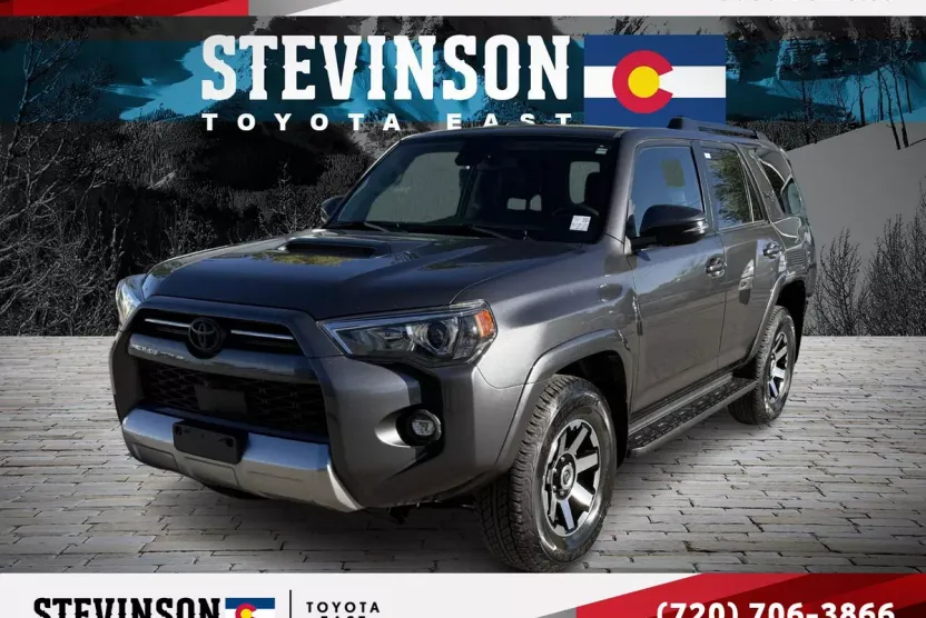 2022 Toyota 4Runner TRD photo 1
