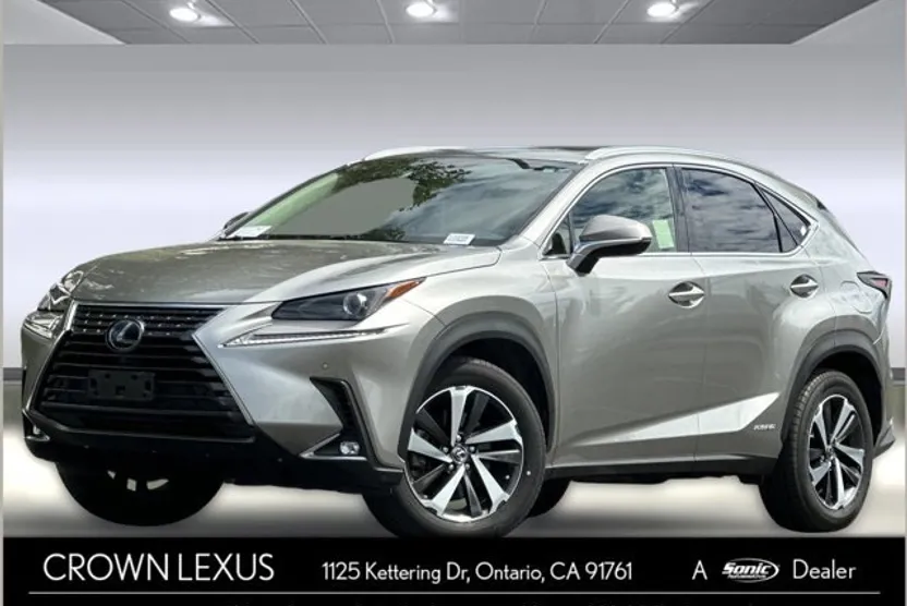 2020 Lexus NX 300h Premium photo 1