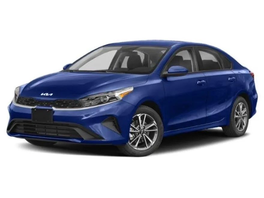 2023 Kia Forte LXS photo 1
