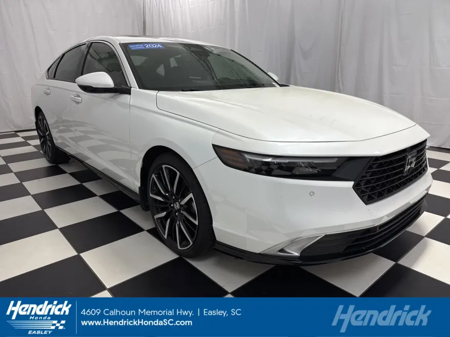 2024 Honda Accord Hybrid Touring photo 1