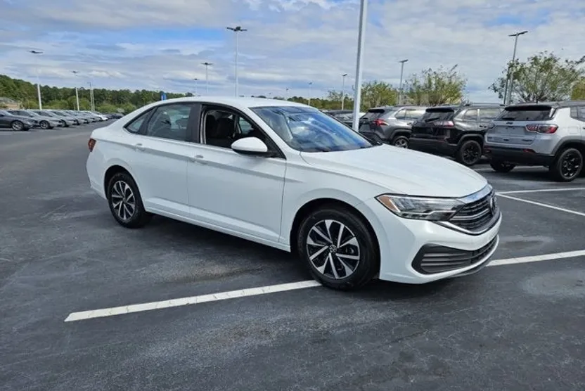 2024 Volkswagen Jetta 1.5T S photo 1