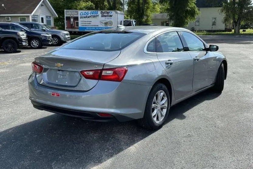 2023 Chevrolet Malibu 1LT photo 1