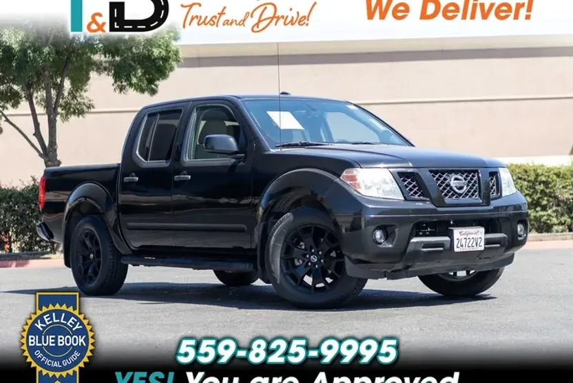 2018 Nissan Frontier Crew Cab SV photo 1
