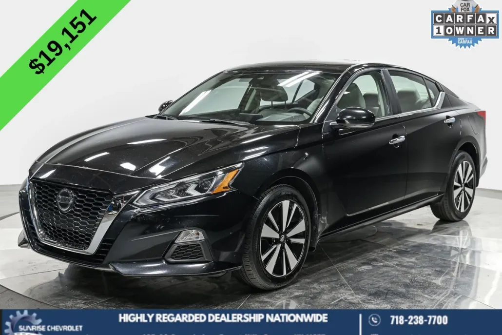 2022 Nissan Altima 2.5 SV photo 1