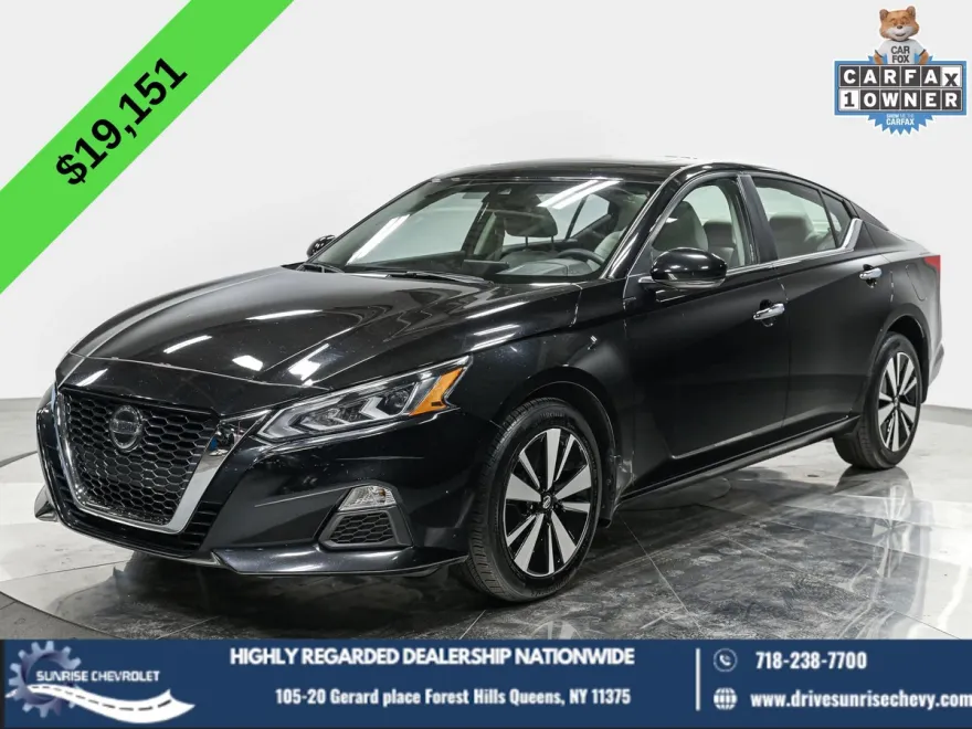 2022 Nissan Altima 2.5 SV photo 1