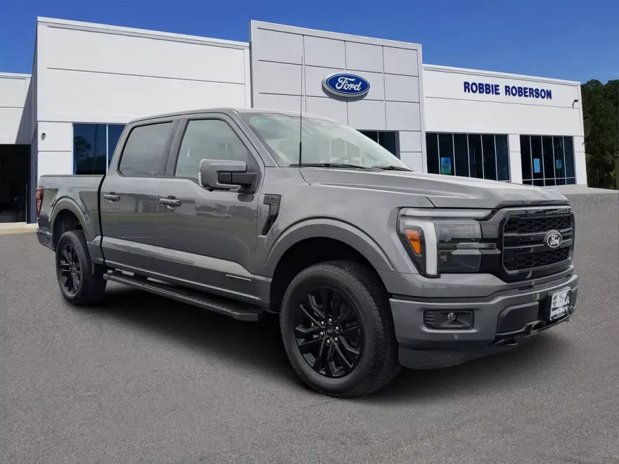 2025 Ford F-150 Lariat photo 1