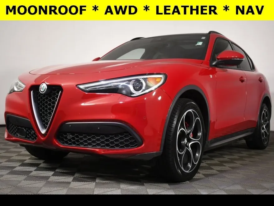 2022 Alfa Romeo Stelvio Ti photo 1