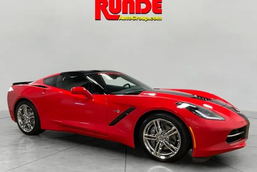 2016 Chevrolet Corvette Stingray 3LT photo 1
