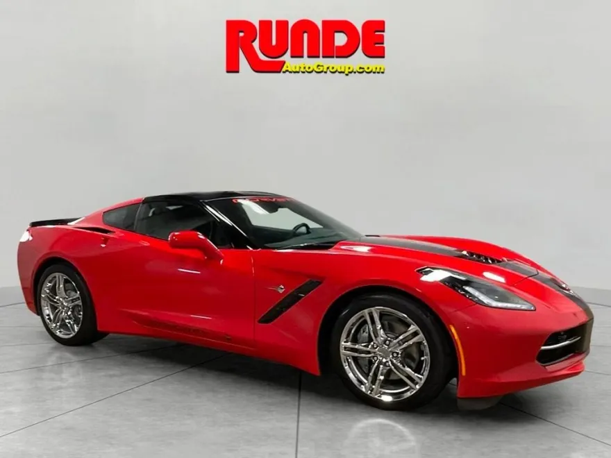 2016 Chevrolet Corvette Stingray 3LT photo 1