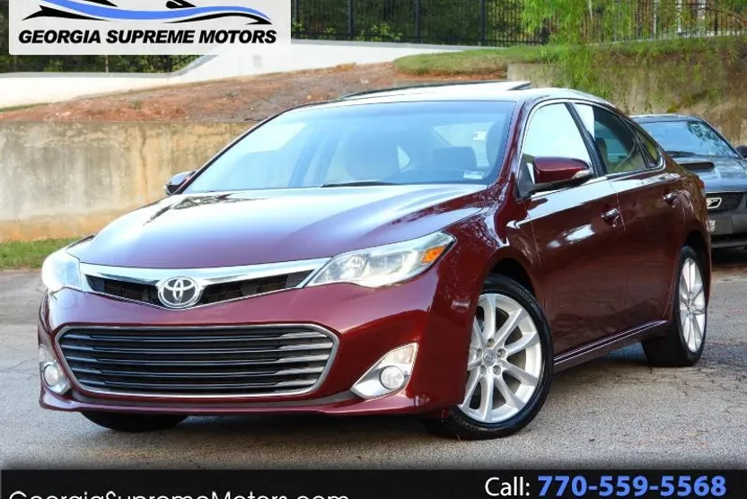 2013 Toyota Avalon Limited photo 1