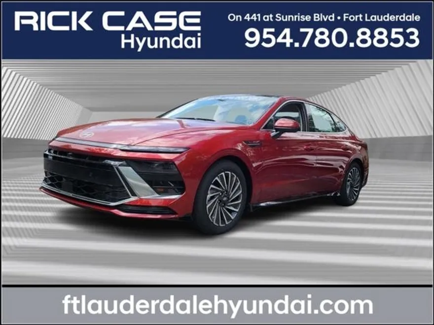 2025 Hyundai Sonata Hybrid Limited photo 1