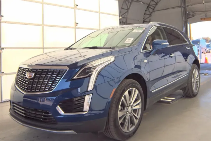 2025 Cadillac XT5 Premium Luxury photo 1
