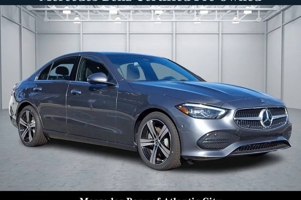 2024 Mercedes Benz C 300 photo 1