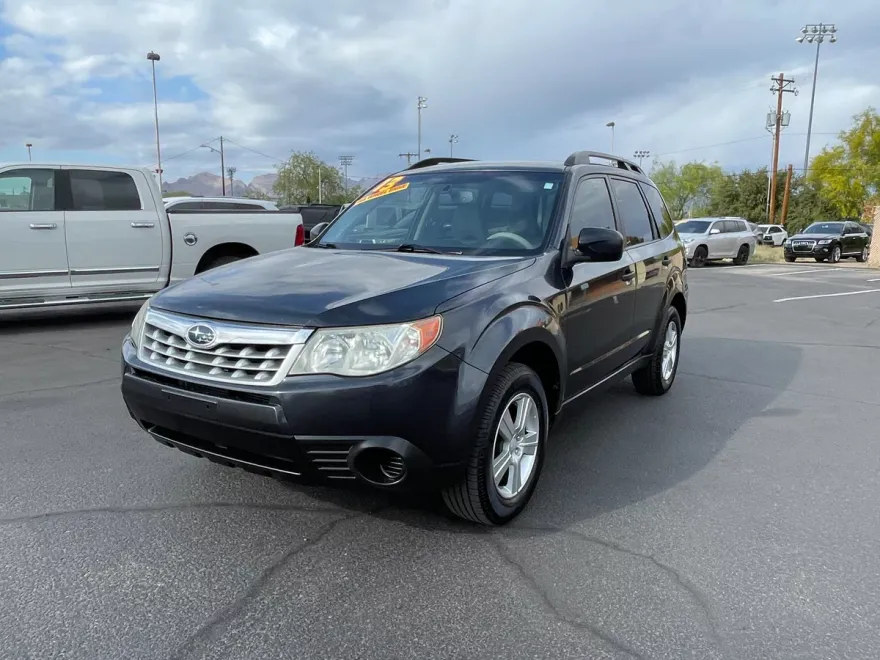 2013 Subaru Forester 2.5X photo 1
