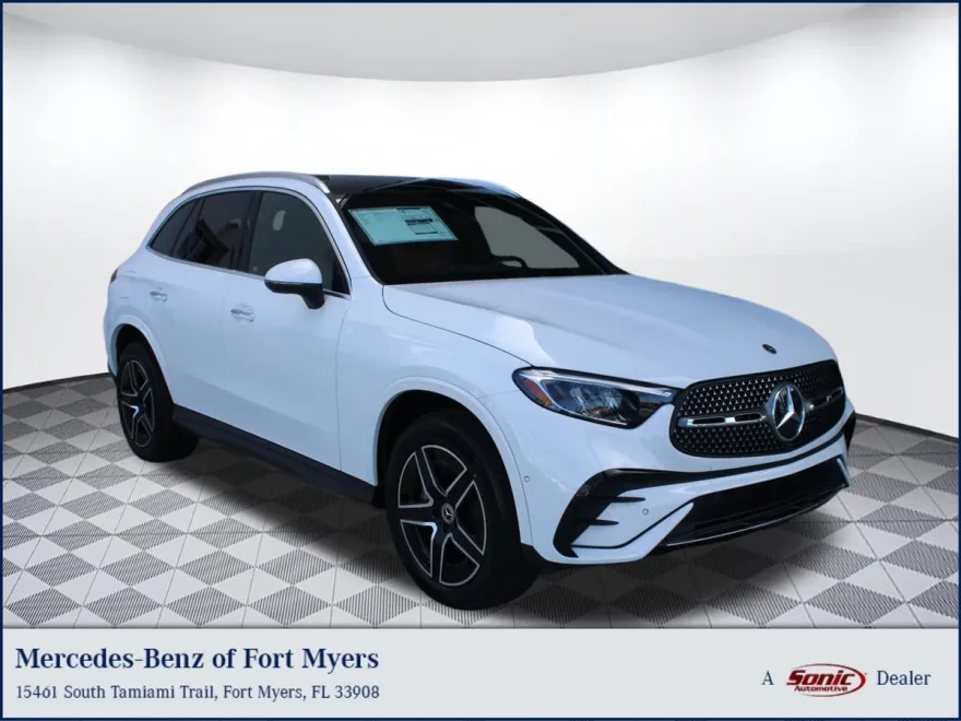 2025 Mercedes Benz GLC 300 AMG photo 1