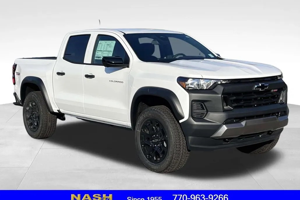 2026 Chevrolet Colorado Trail Boss photo 1