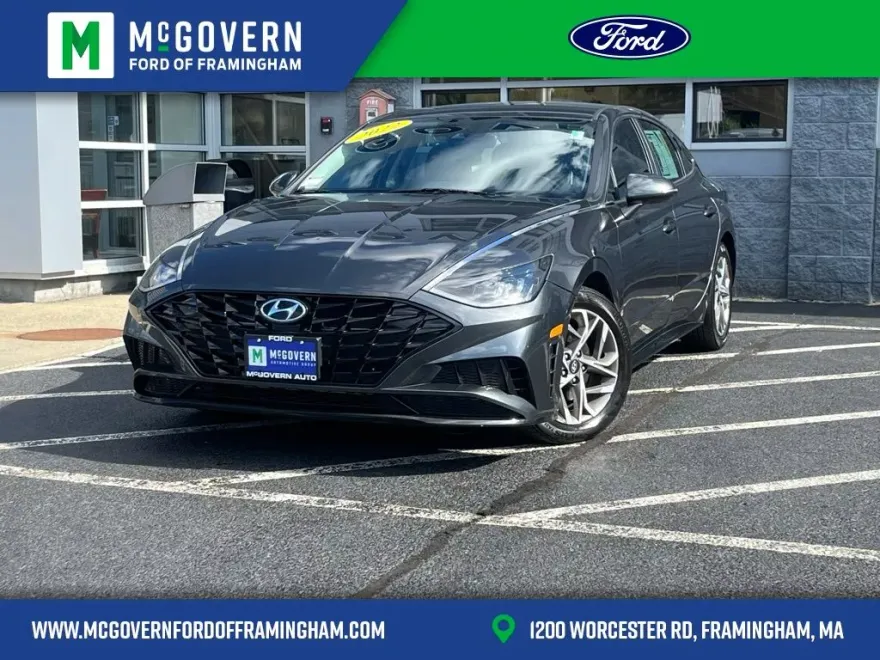 2022 Hyundai Sonata SEL photo 1