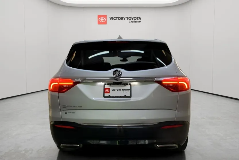 2022 Buick Enclave Premium photo 1
