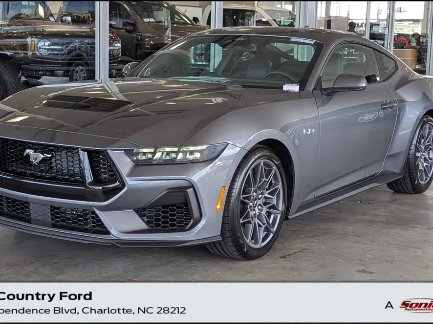 2025 Ford Mustang GT Premium photo 1