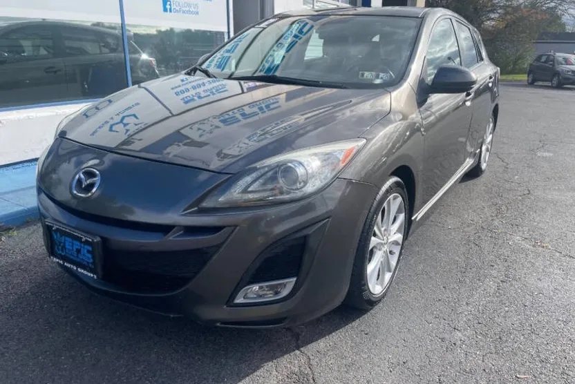 2011 Mazda Mazda3 s Grand Touring photo 1