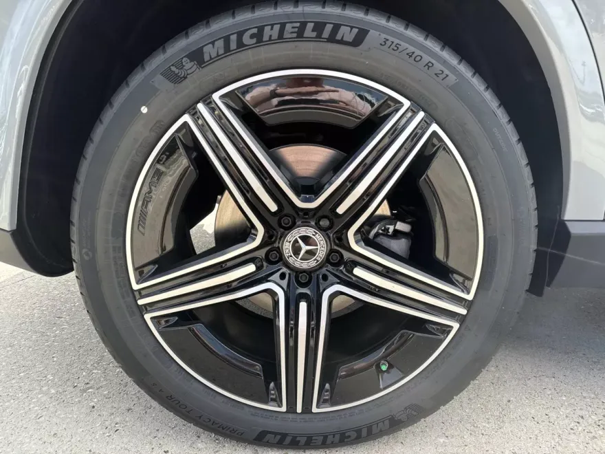 2026 Mercedes Benz GLE 450 4MATIC photo 1