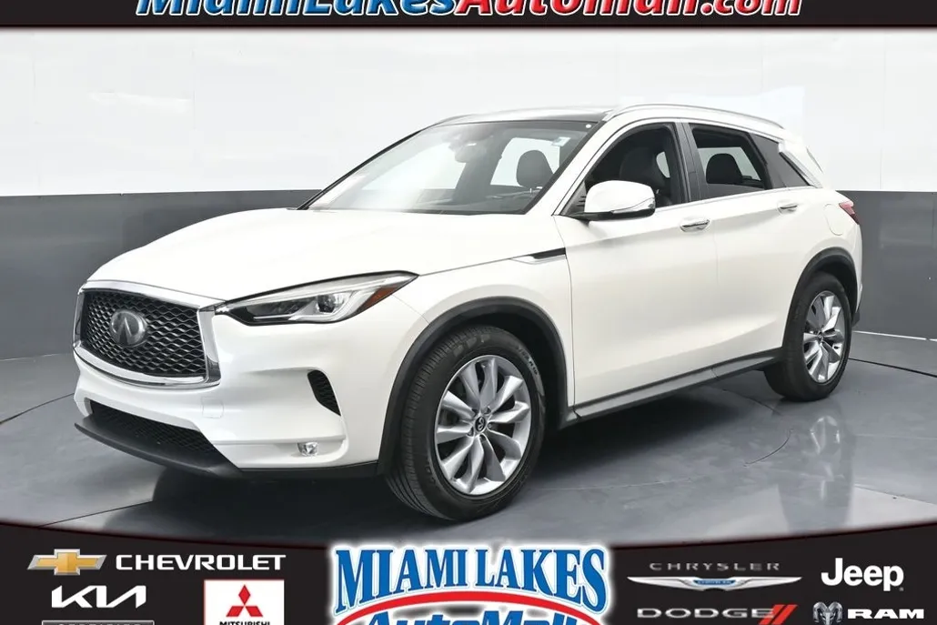 2019 Infiniti QX50 Luxe photo 1