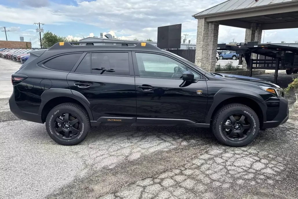2025 Subaru Outback Wilderness photo 1