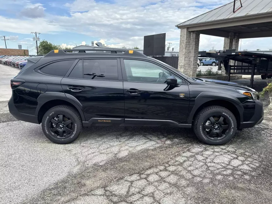 2025 Subaru Outback Wilderness photo 1