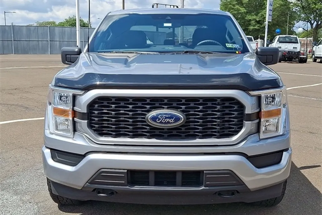 2022 Ford F-150 XL photo 1