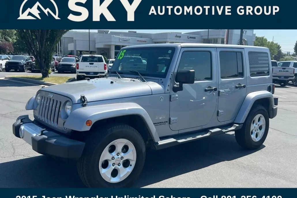 2015 Jeep Wrangler Unlimited Sahara photo 1