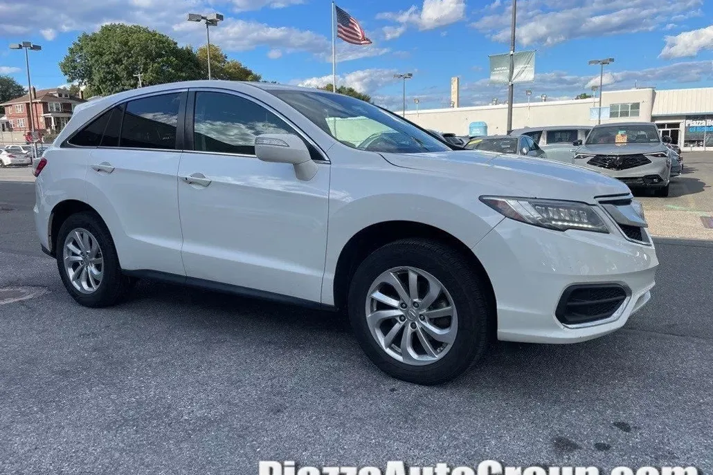 2017 Acura RDX Base photo 1