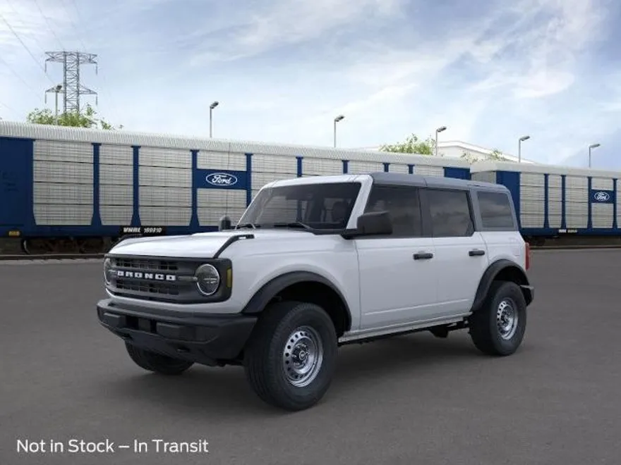 2025 Ford Bronco Base photo 1