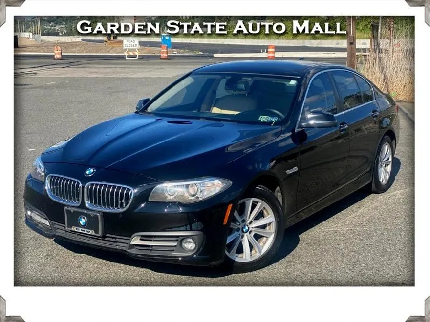 2015 Bmw 528i xDrive Sedan photo 1