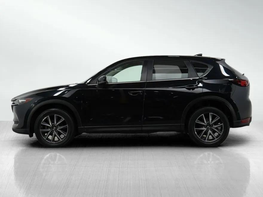 2018 Mazda CX-5 Touring photo 1