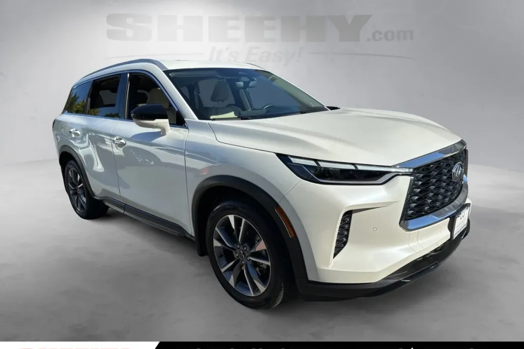 2025 Infiniti QX60 Luxe photo 1