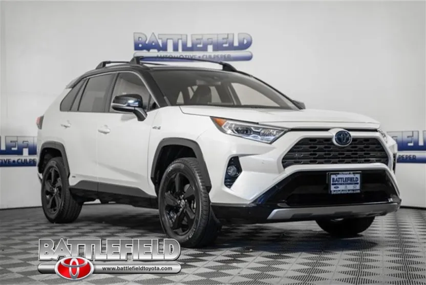 2021 Toyota RAV4 Hybrid XSE photo 1