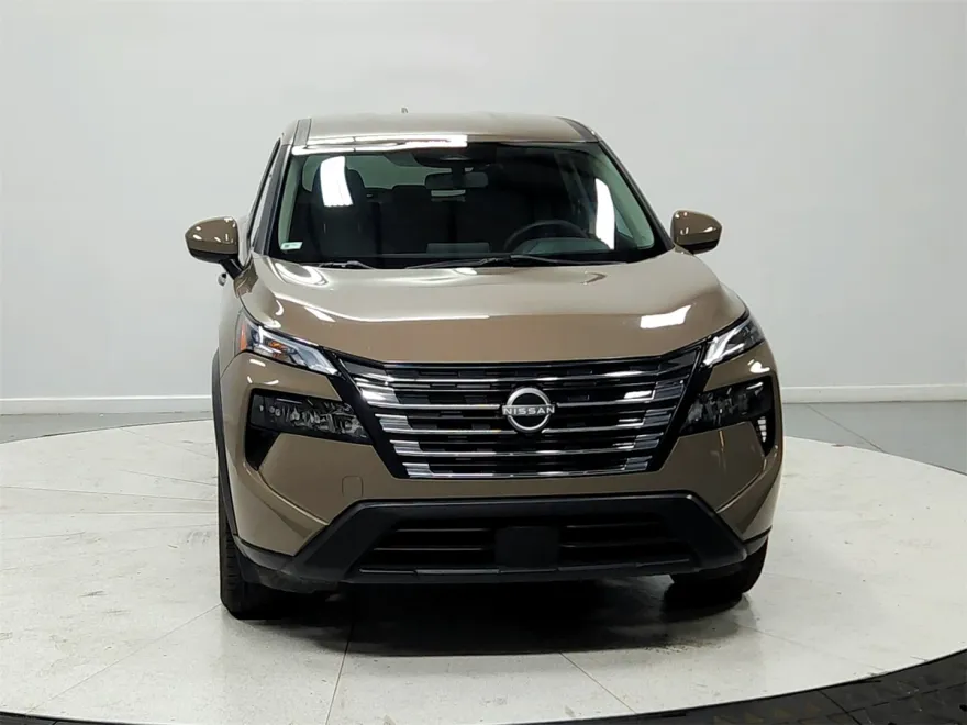 2024 Nissan Rogue SV photo 1