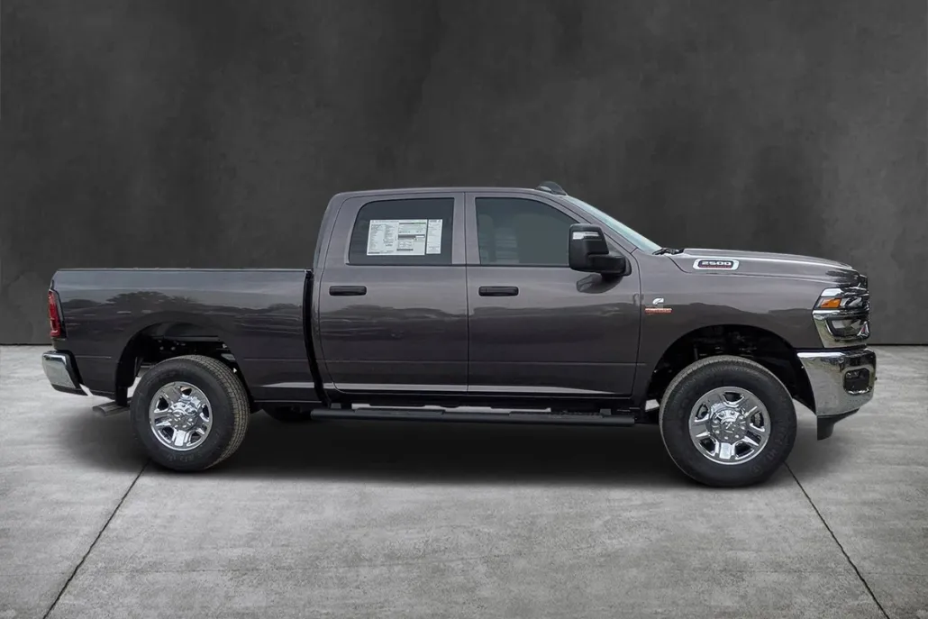 2025 Ram 2500 Tradesman photo 1