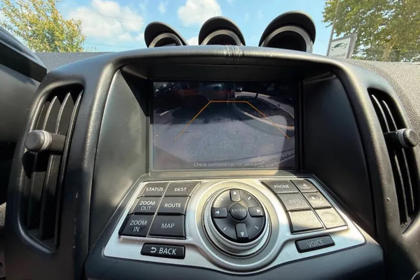 2016 Nissan 370Z Touring photo 1