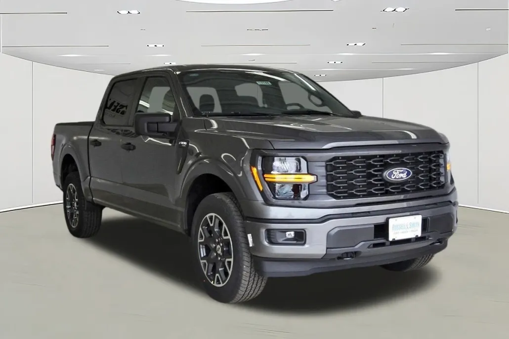 2025 Ford F-150 STX photo 1