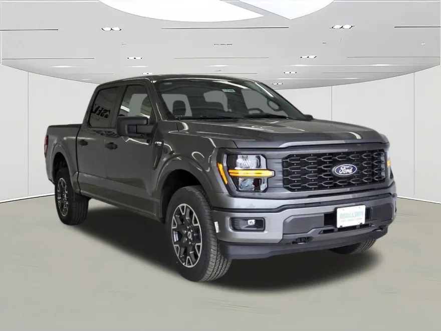 2025 Ford F-150 STX photo 1