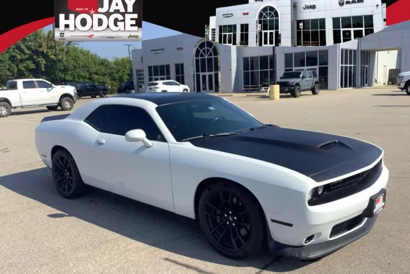 2021 Dodge Challenger R/T Scat Pack photo 1