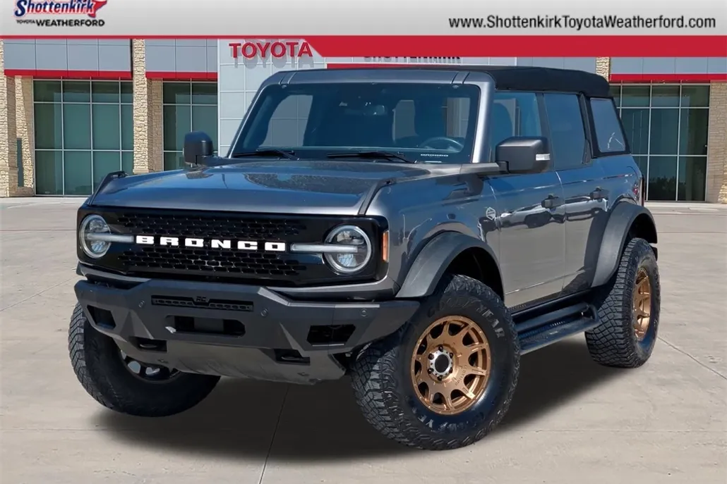 2022 Ford Bronco Wildtrak photo 1