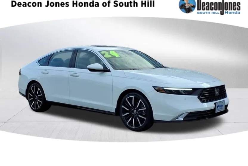 2024 Honda Accord Hybrid Touring photo 1