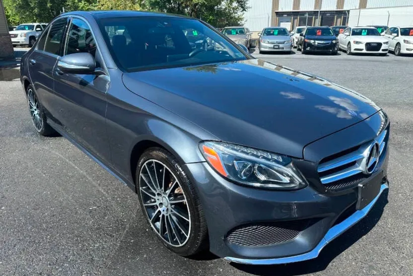 2015 Mercedes Benz C 300 4MATIC photo 1