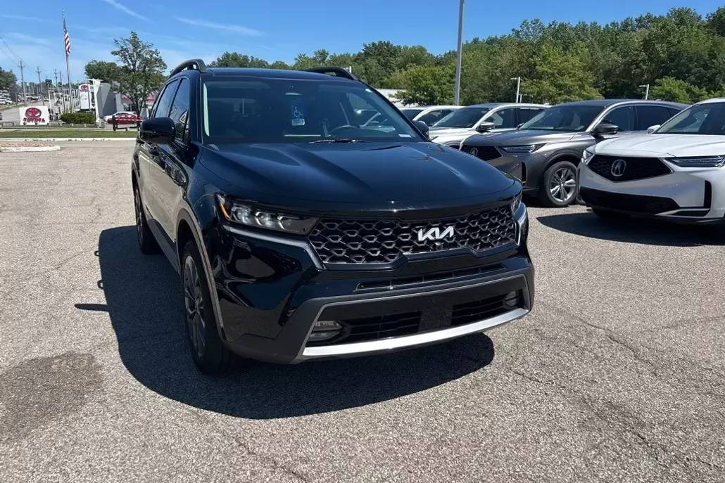 2023 Kia Sorento X-Line SX Prestige photo 1