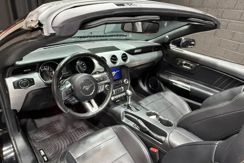 2017 Ford Mustang GT Premium photo 1