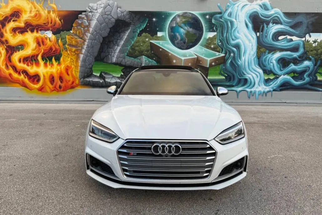 2019 Audi S5 Prestige photo 1