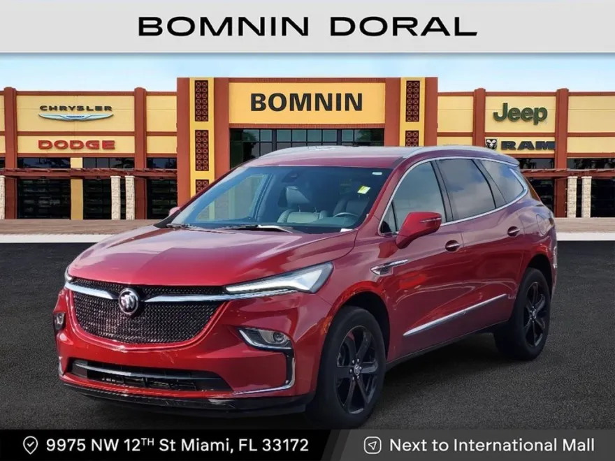 2024 Buick Enclave Essence photo 1