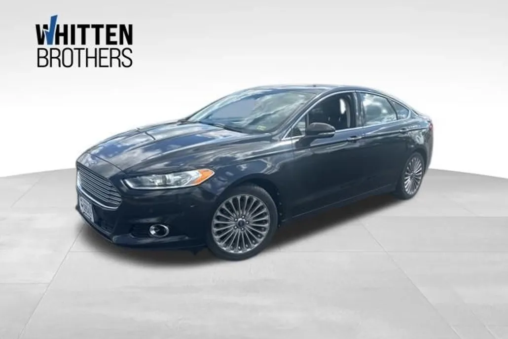 2013 Ford Fusion Titanium photo 1